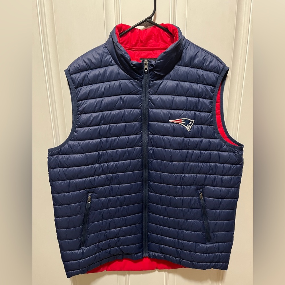 EUC, worn once. New England Patriots vest. Size XL. Smoke and Pet Free home.